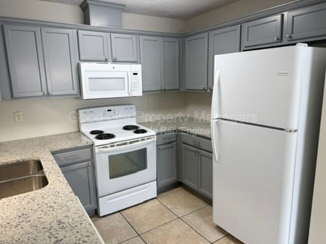 Building Photo - 9980 Bowman Ave