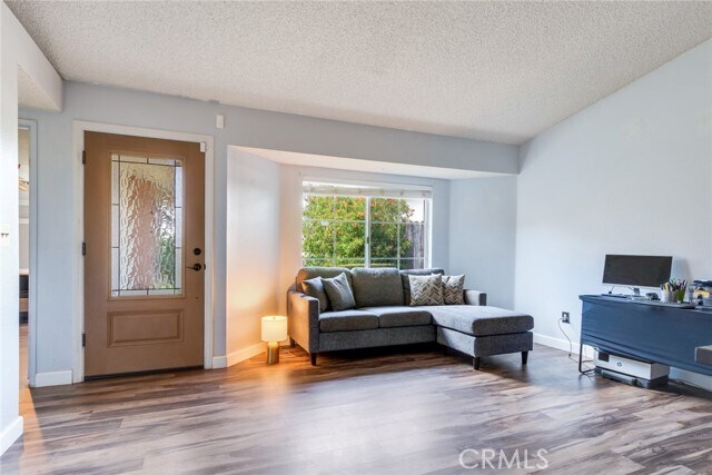 Building Photo - 972 Camphor Ct