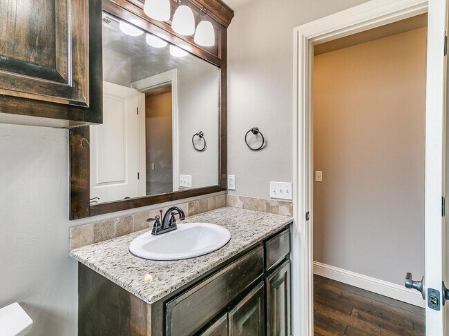 Building Photo - 4817 Arbuckle Dr