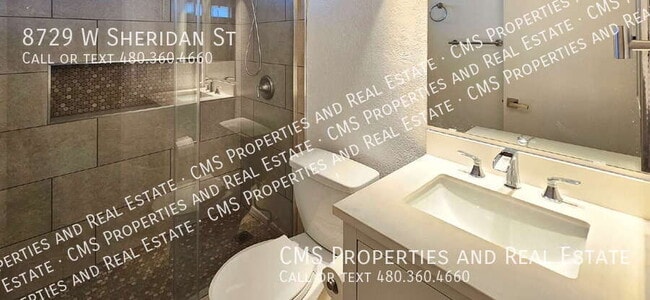 Building Photo - 8729 W Sheridan St