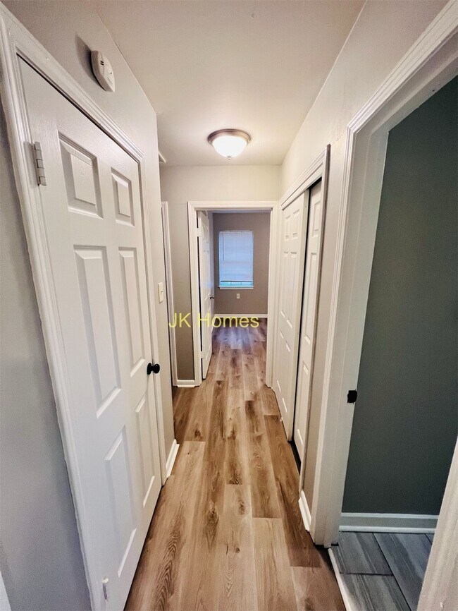 Building Photo - Newly Renovated Home For Rent!
