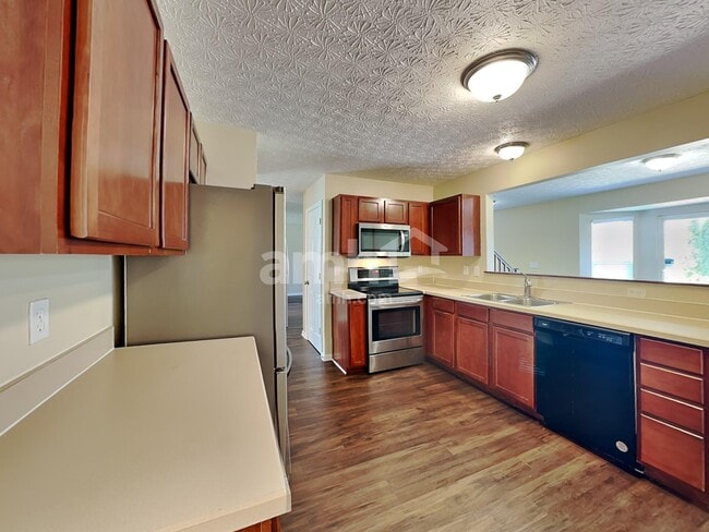 Building Photo - 227 Merriston Cir