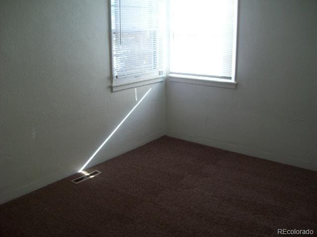 Building Photo - 1930 Ulster St