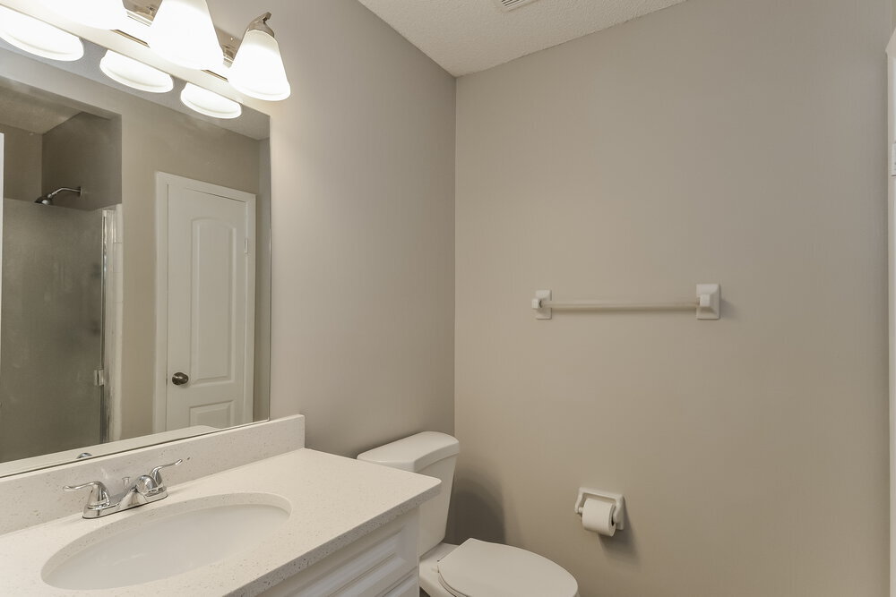 Building Photo - 11426 Lumberjack Cir W