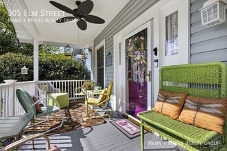 Building Photo - 305 Elm St