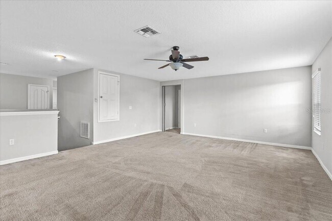 Building Photo - 1527 Angler Avenue