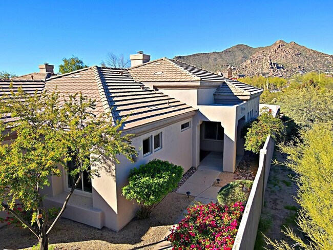 Building Photo - 7086 E Whispering Mesquite Trail