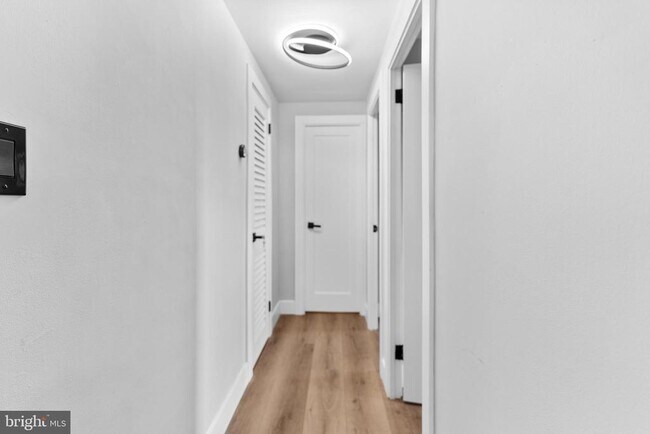 Building Photo - 4600 Duke St