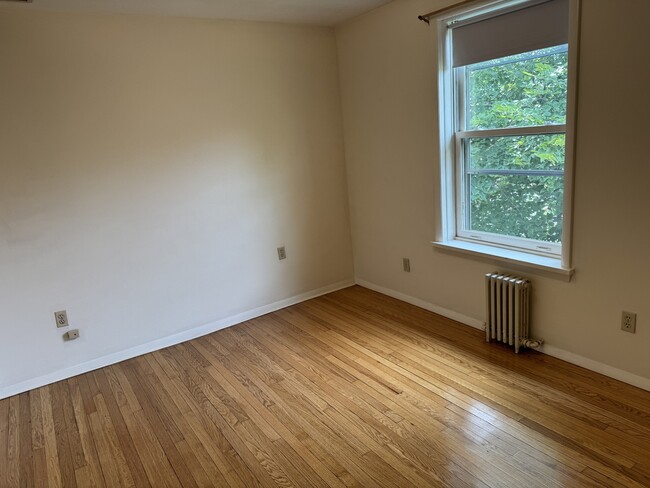 Building Photo - 1462 Wilmette Ave