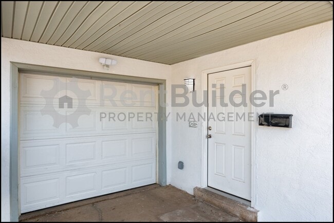 Building Photo - Schedule a showing today 505-808-6467