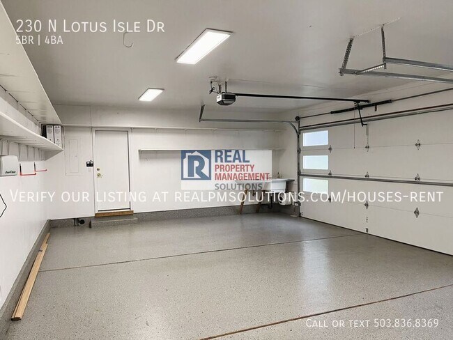 Building Photo - 230 N Lotus Isle Dr