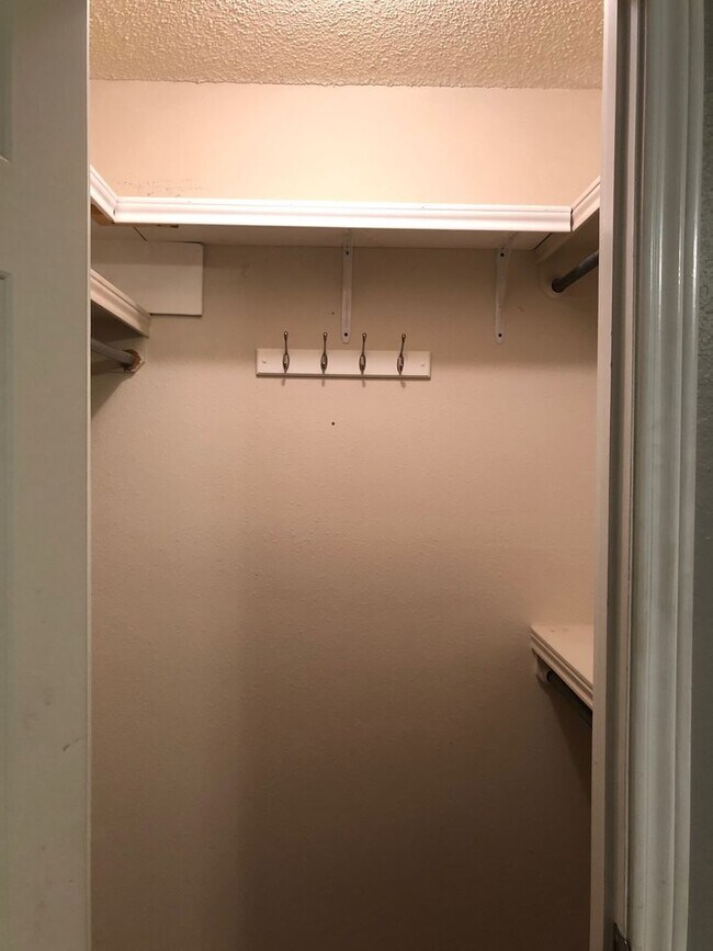 Building Photo - Available April!