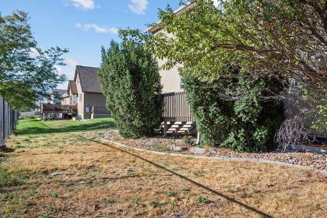 Building Photo - 958 N Buffalo Dr