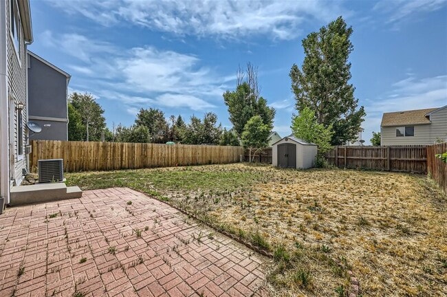 Building Photo - 6002 Vallecito Dr