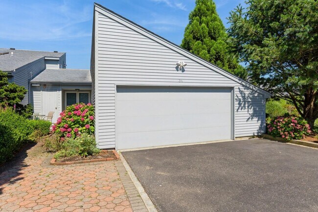 Building Photo - 34 Harbor Dr