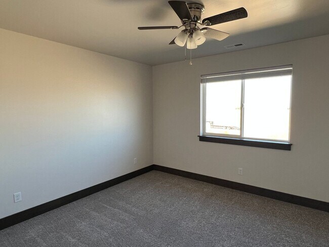 Building Photo - 2021 Windjammer Wy