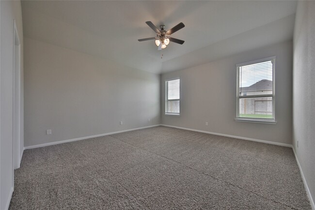 Building Photo - 4814 Vergano Villa Dr