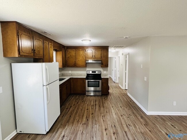 Building Photo - 3018 Charity Ln