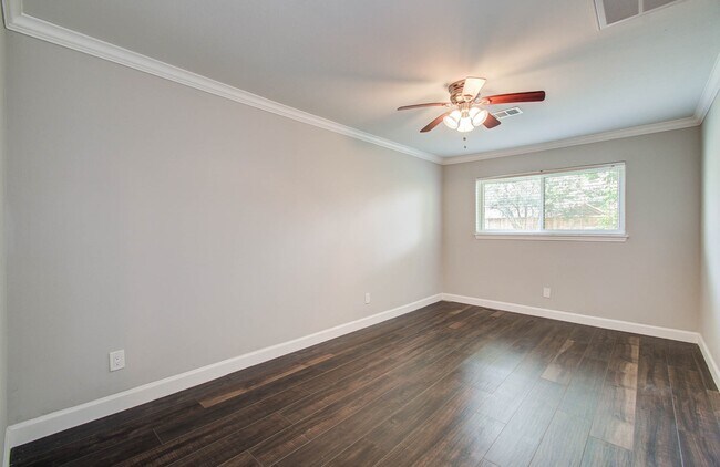 Building Photo - 11403 Braewick Dr