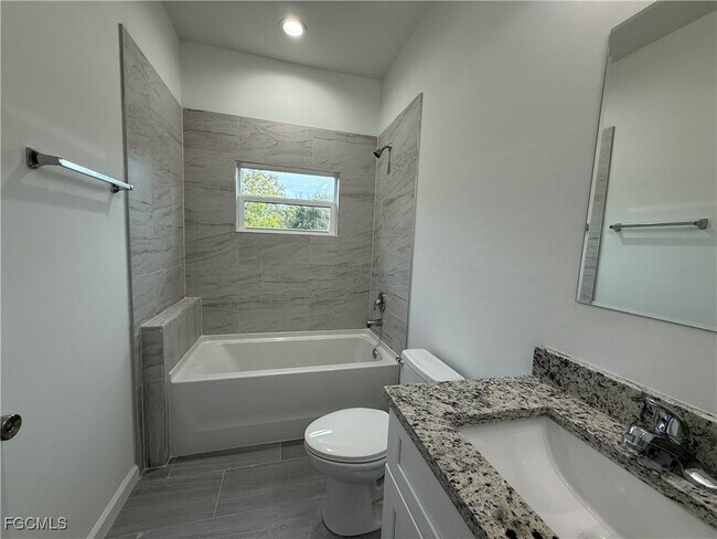 Building Photo - 4629 Laura Ave N