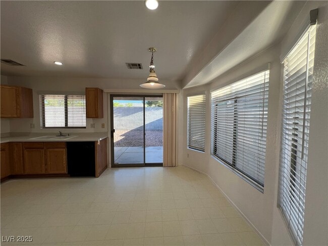 Building Photo - 9581 Bighorn Ranch Ave
