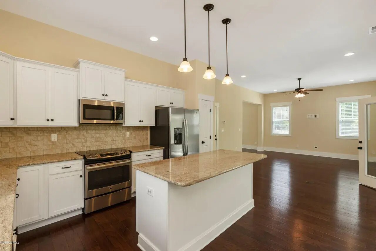 Building Photo - 6018 Shinnwood Rd