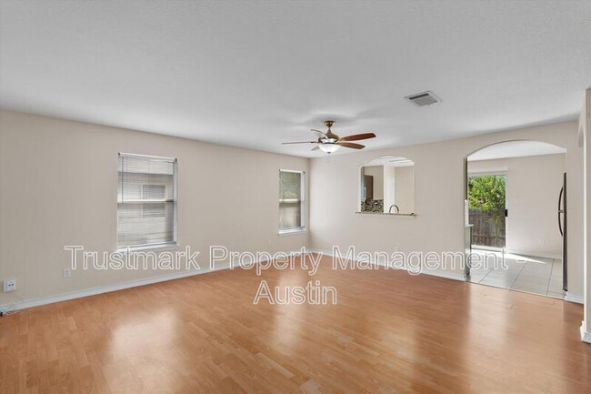 Primary Photo - 17300 Ardisia Dr