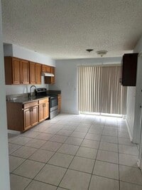Building Photo - 3194 Prince Dr