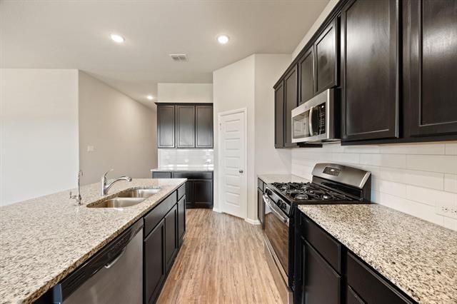 Building Photo - 4805 Cleves Ave