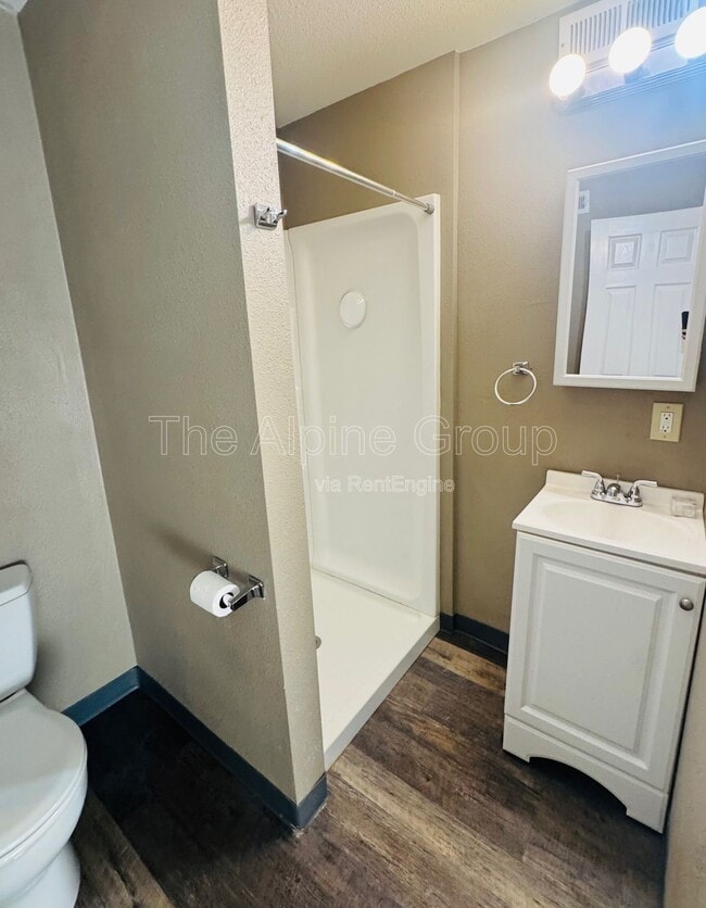 Building Photo - 12805 SW Washington St