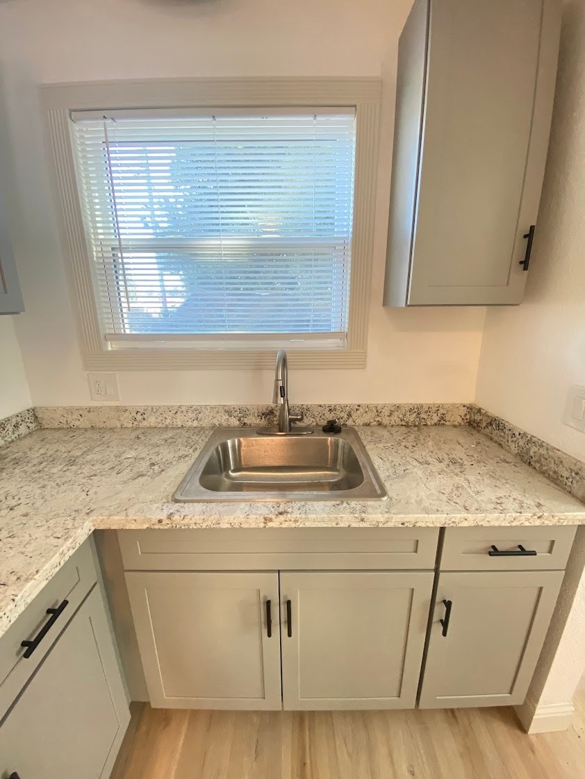 Building Photo - 1930 Marin St