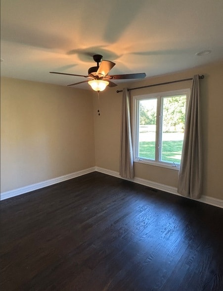 Building Photo - 406 S Lauder Ln