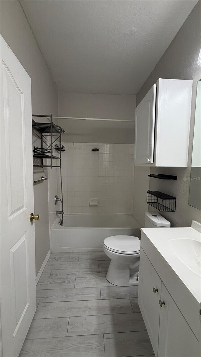 Building Photo - 2651 Maitland Crossing Way