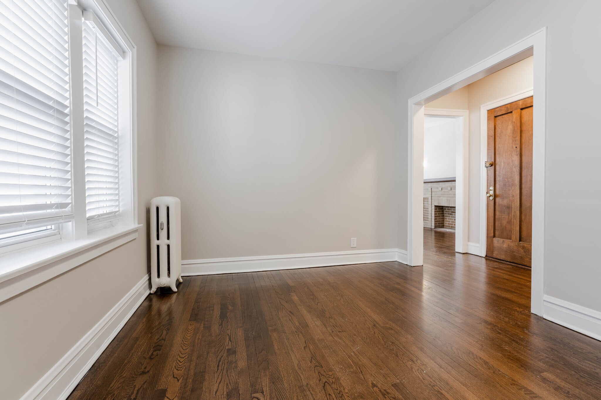 Building Photo - 5306 N Ashland Ave