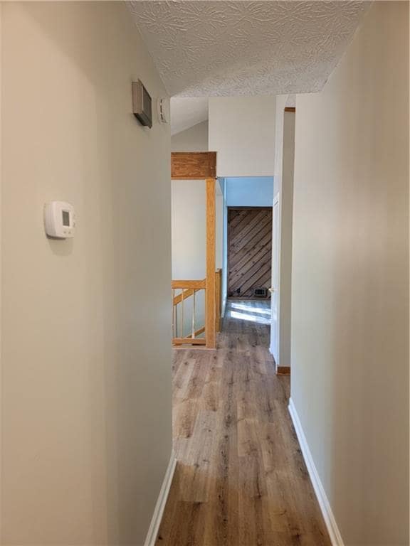 Building Photo - 205 Watkins Glen Dr NE