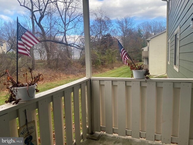 Building Photo - 1903 Jefferson Ct