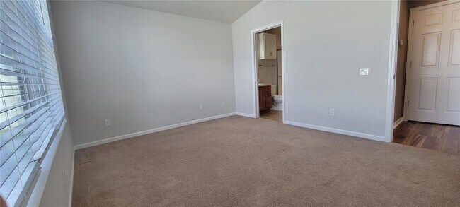 Building Photo - 1109 China Aster Way