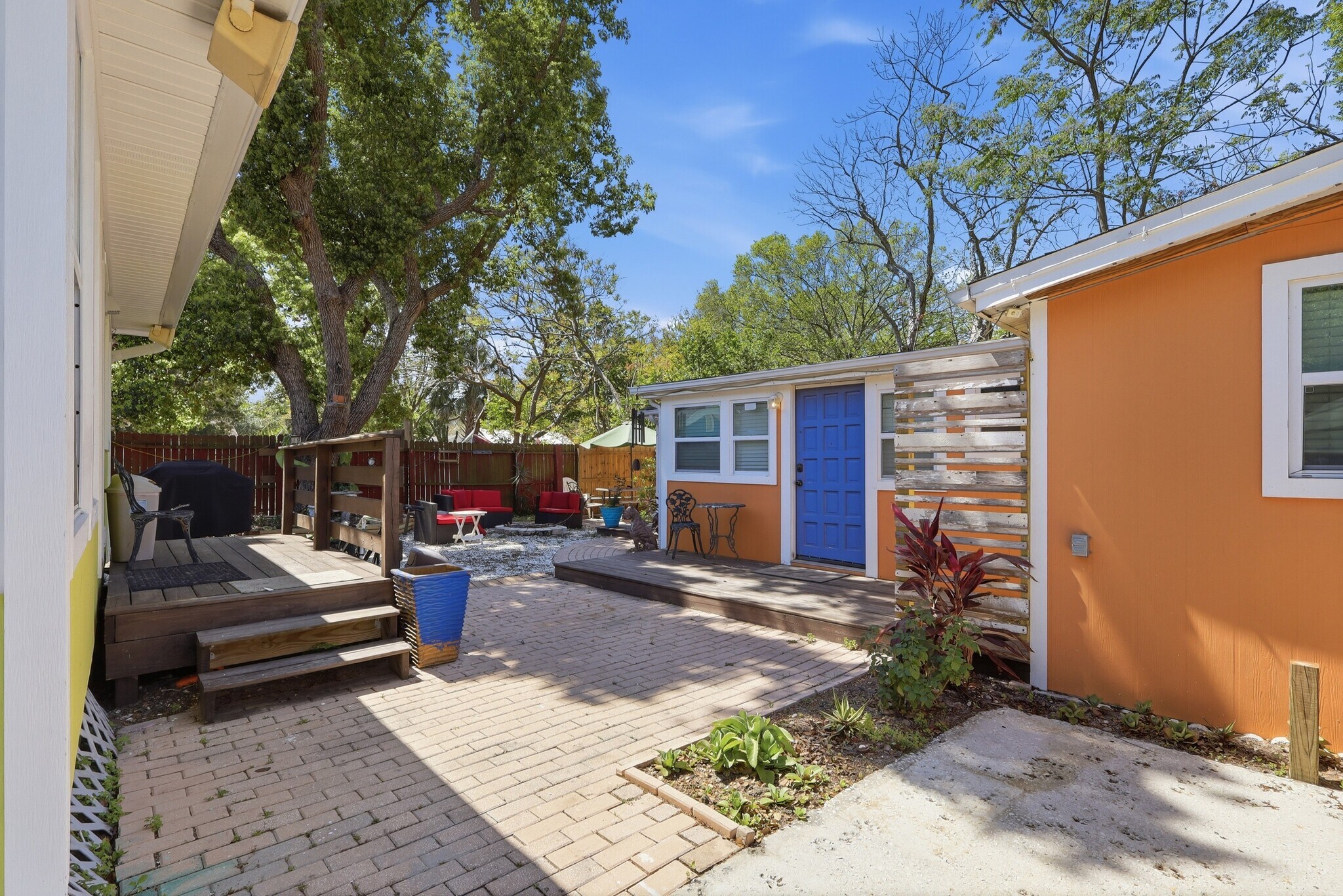 Building Photo - 587 Dixie Hwy