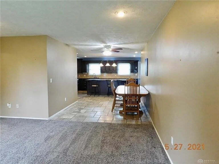 Building Photo - 4792 Pyrmont Rd