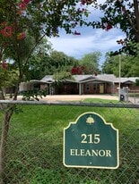 Building Photo - 215 Eleanor Ave