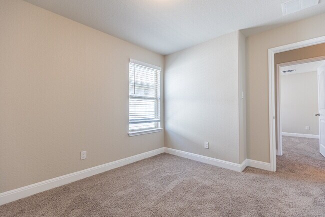 Building Photo - 12606 Elemina Trl