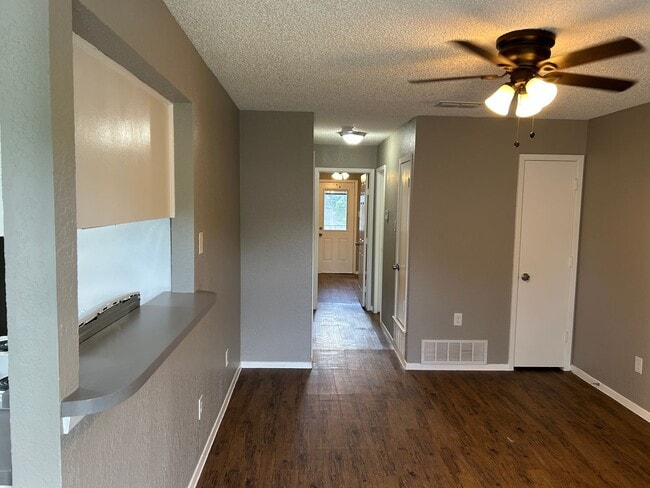 Building Photo - 419 Vonner Ct