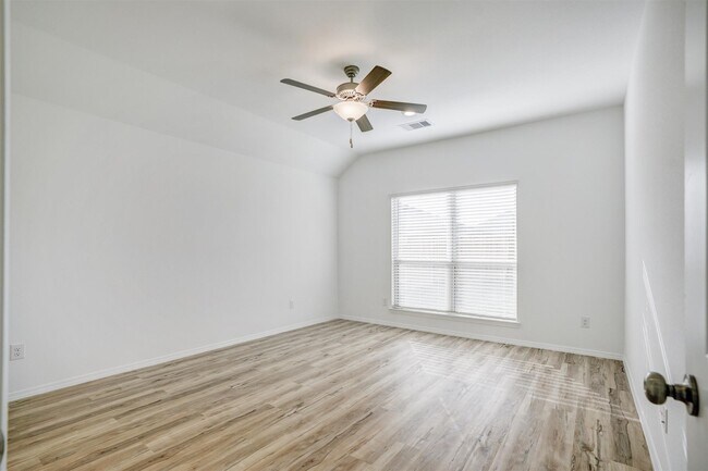 Building Photo - 3719 McCrary Falls Wy