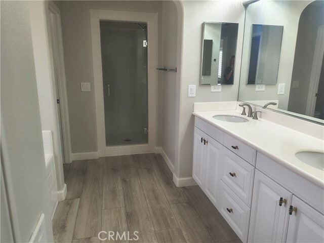 Building Photo - 59 Midnight Sky