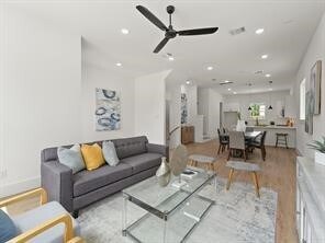 Building Photo - 4808 Cochran St