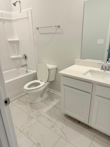 Building Photo - 205 Waylan Rdg Ln