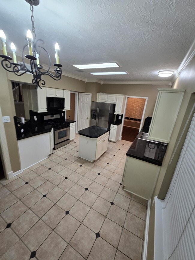 Building Photo - 9519 Willow Lodge Ct