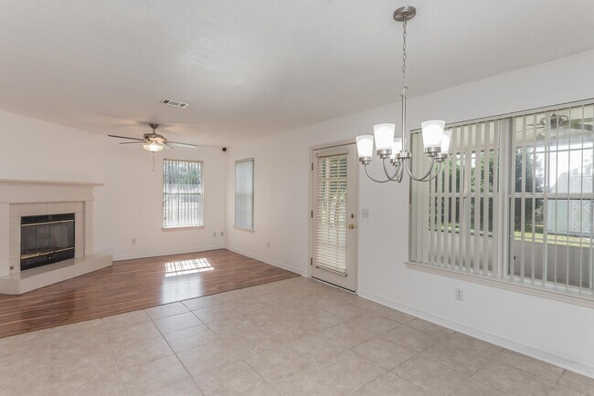 Building Photo - 25 Littleton St