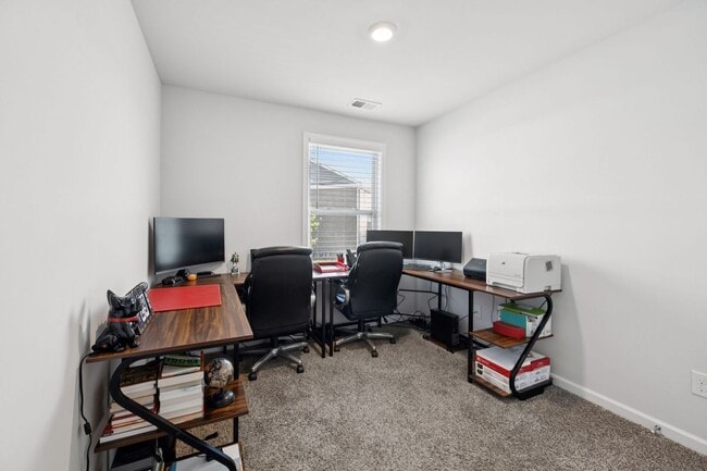 Building Photo - 4252 Grapevine Loop