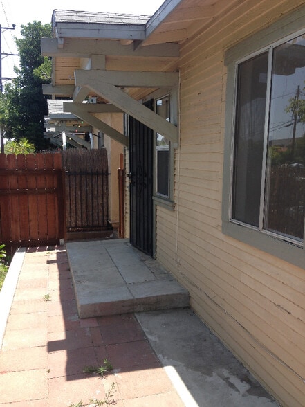 Building Photo - 1804 Bellevue Ave